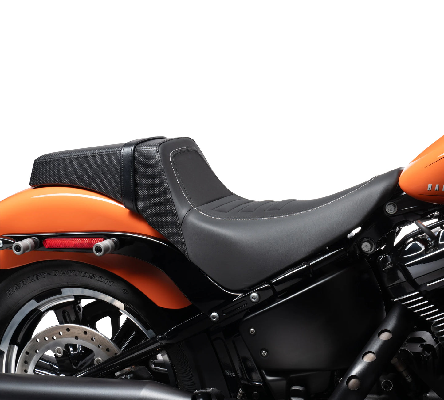 Part Number: 52000652 - Softail 18+ Switchback Seat
