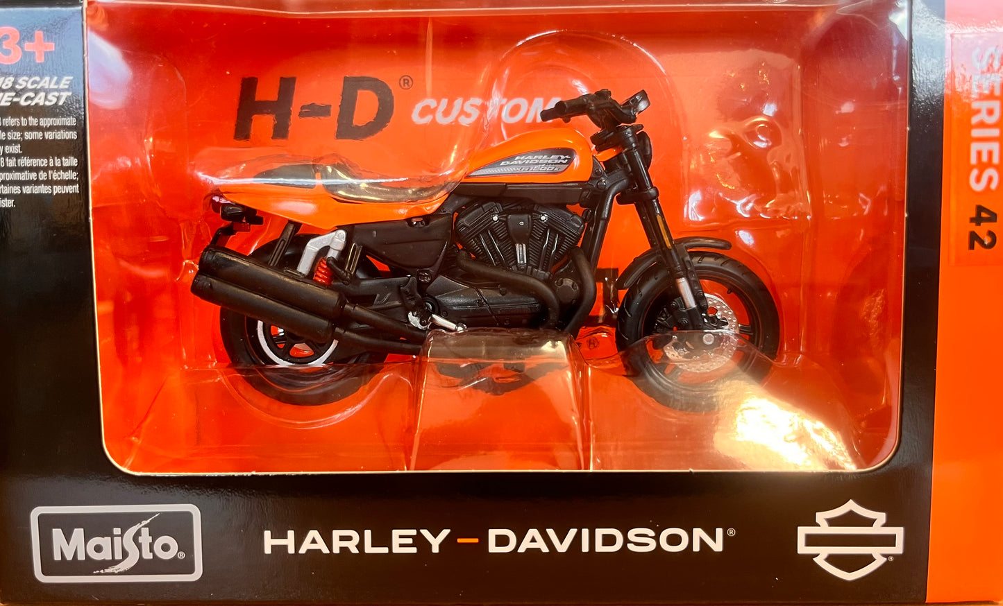 HARLEY-DAVIDSON 1:18 MODEL MOTORCYCLE ASSORTMENT
