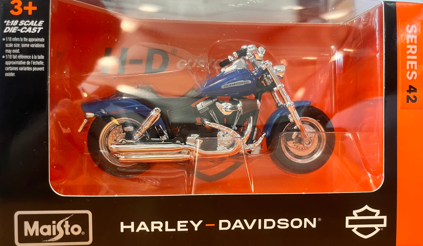 HARLEY-DAVIDSON 1:18 MODEL MOTORCYCLE ASSORTMENT